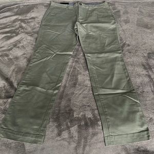 Mens Banana Republic Kakis. BRAND NEW